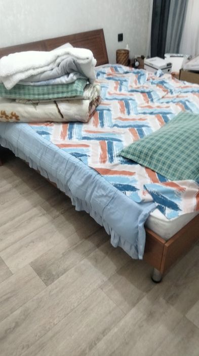Шымкентте!Продам кровать с ортопедическим матрасом