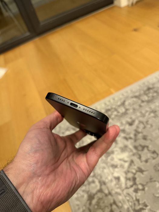 Iphone 16 Pro Max Negru 256 Gb, Garantie 12 luni, acte cumparare eMag