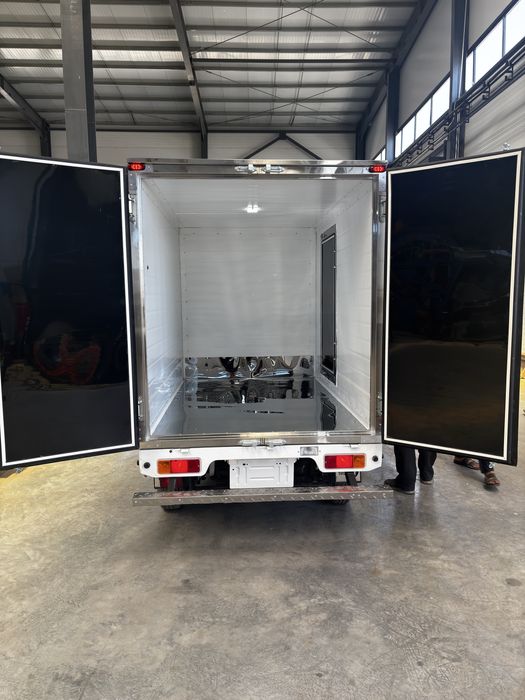 Izotermik budka ishlab chiqaramiz, Производство Изотермический будки