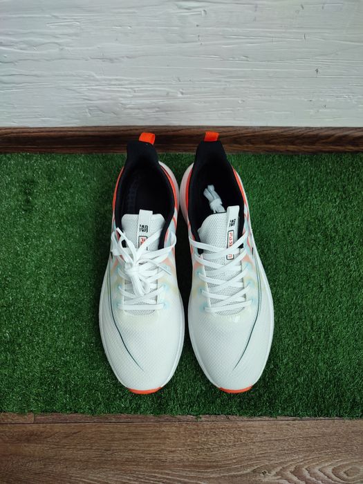 Кроссовки 47 р-р  новые.