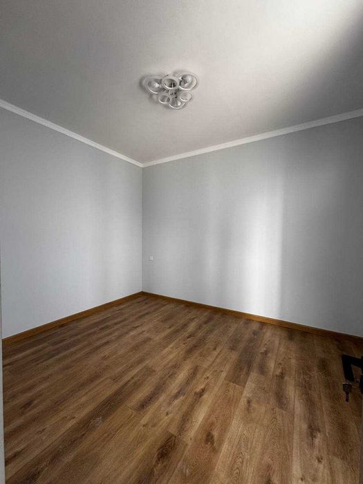 Срочно! 1комн. коттедж. Махалля М Ашрафи. 35м2. Ремонт. Общий двор