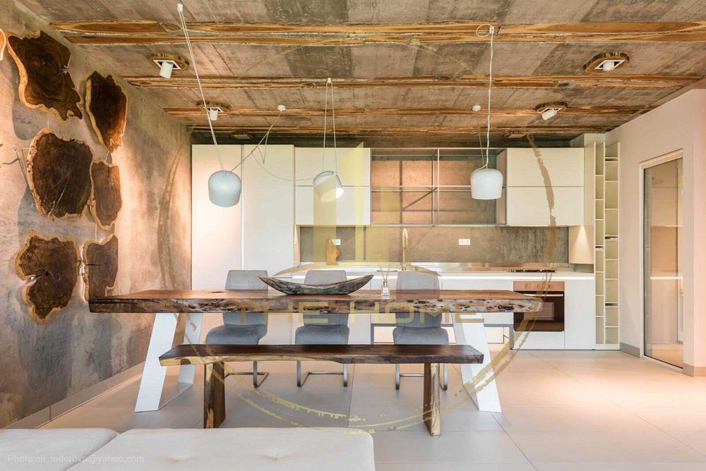 Дава се под наем Тристаен апартамент в Варна, Бриз - 100 кв.м за 2194.02 € - Снимка #1