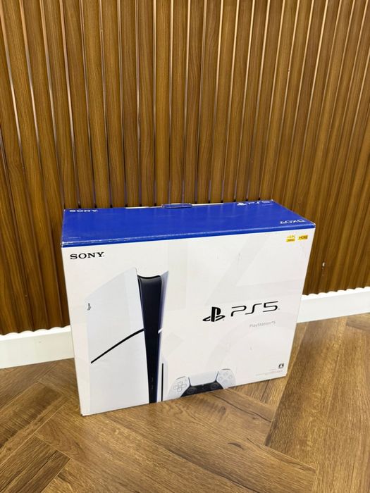Продается PS5 Slim 1TB