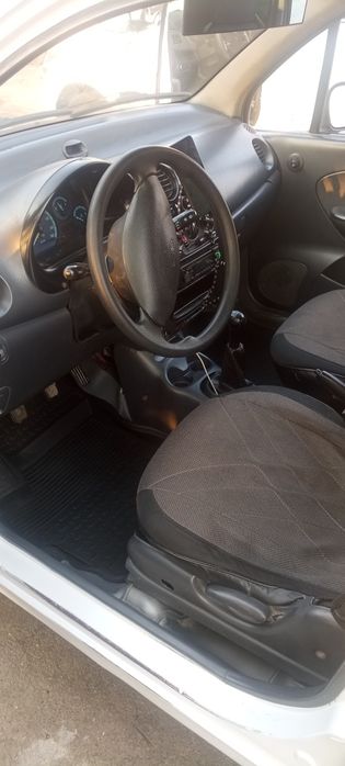 matiz moshinasi sotiladi