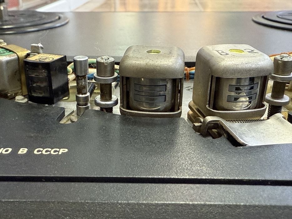 Олимп МПК-005С в подарок пульт д/у .