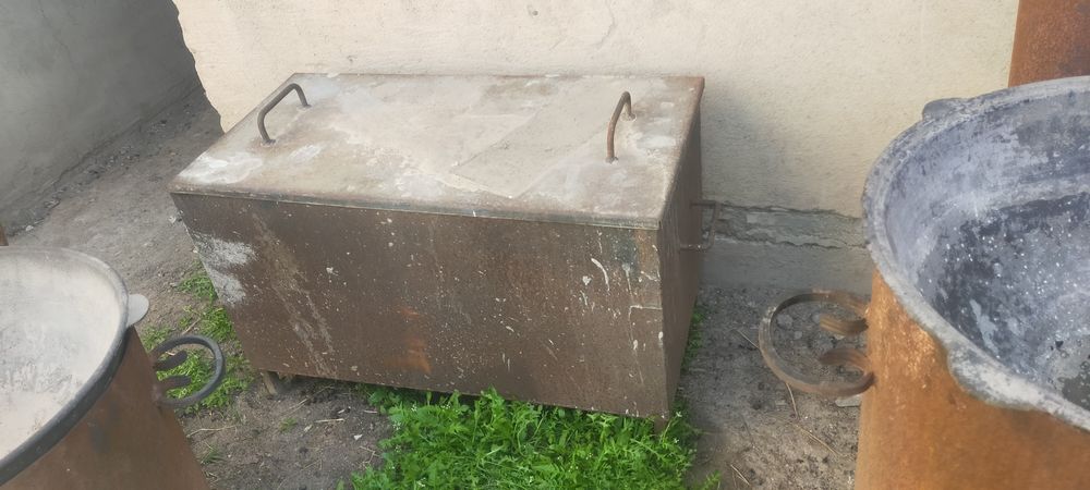 Продам коктальницу из хорошо метала
