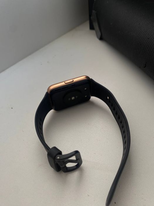 Huawey Smart Watch часы