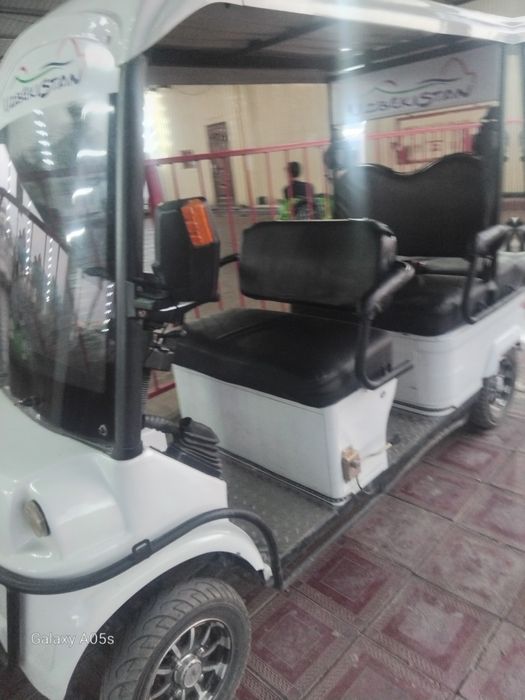 Golf car Golf car