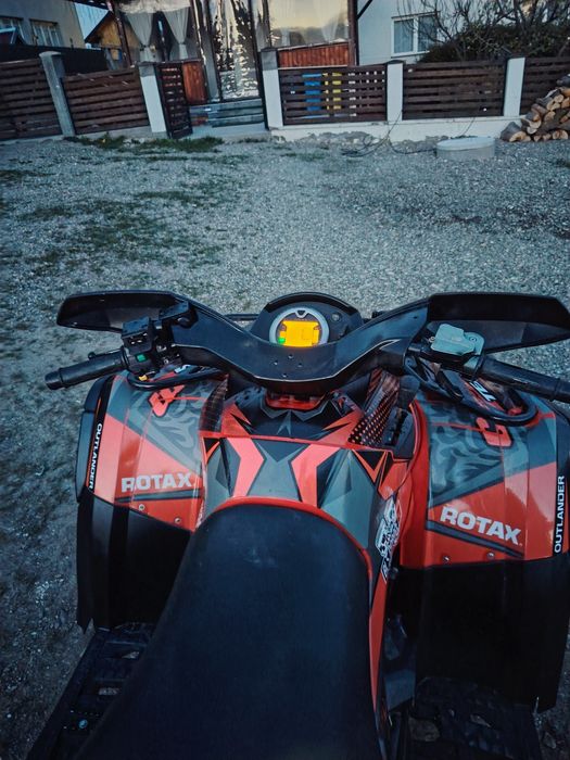 Atv Can-Am 800 outlender