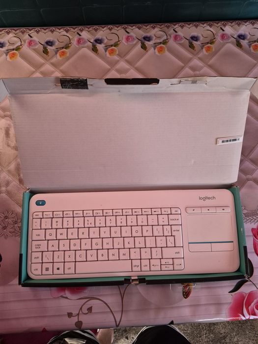 Tastatură Media k400 plus