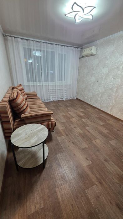 Продам 1 комн В Центре.