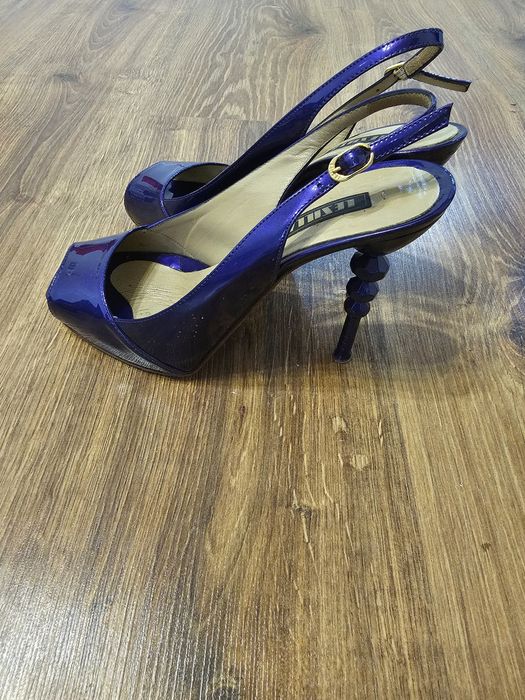 Женские туфли,босоножки