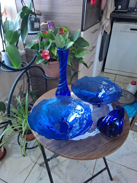 Стъклени и кристални фруктиери