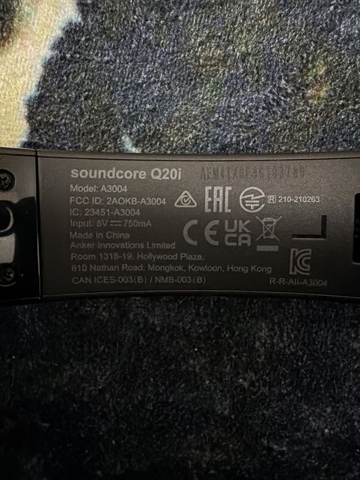 Наушники Soundcore Q20i