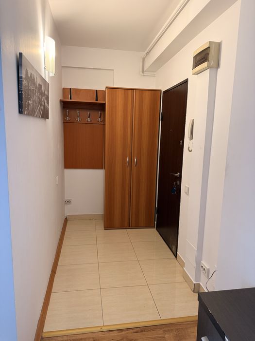 Proprietar Garsoniera 41 MP Loc Parcare Metrou Aparatorii Patriei Mobilata Utilata Bloc Nou