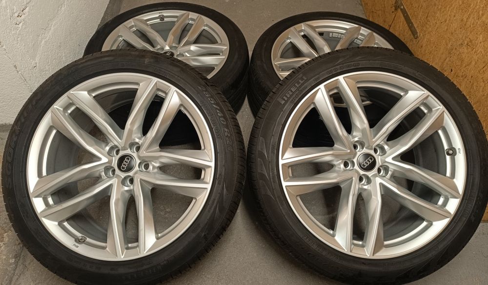 Оригинални джанти с гуми летни 21 цола за Audi Q7 SQ7 дот 2022г