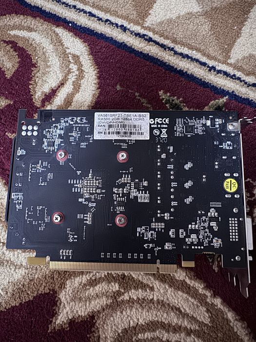 Видео карта сотилади Rx 560 2 gb ddr5 холати зур кутармас смс ёзинг