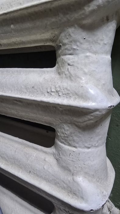 Чугунная батарея