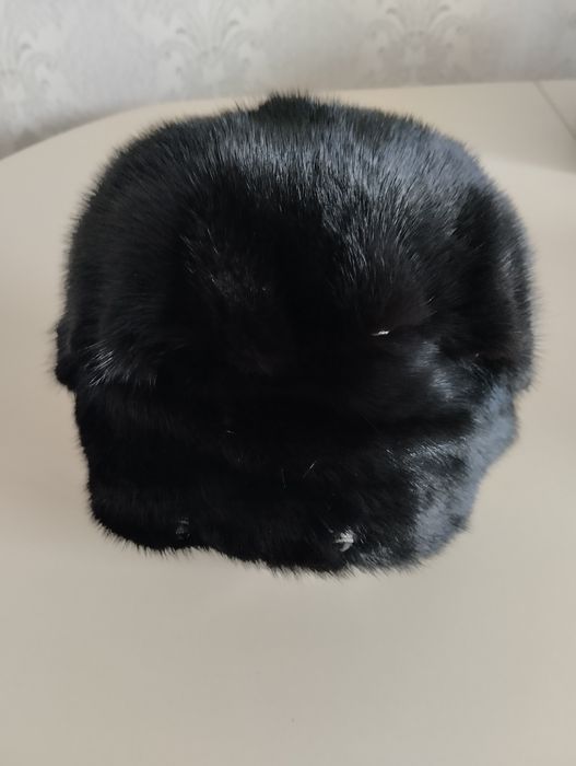 Продам норковые шапки