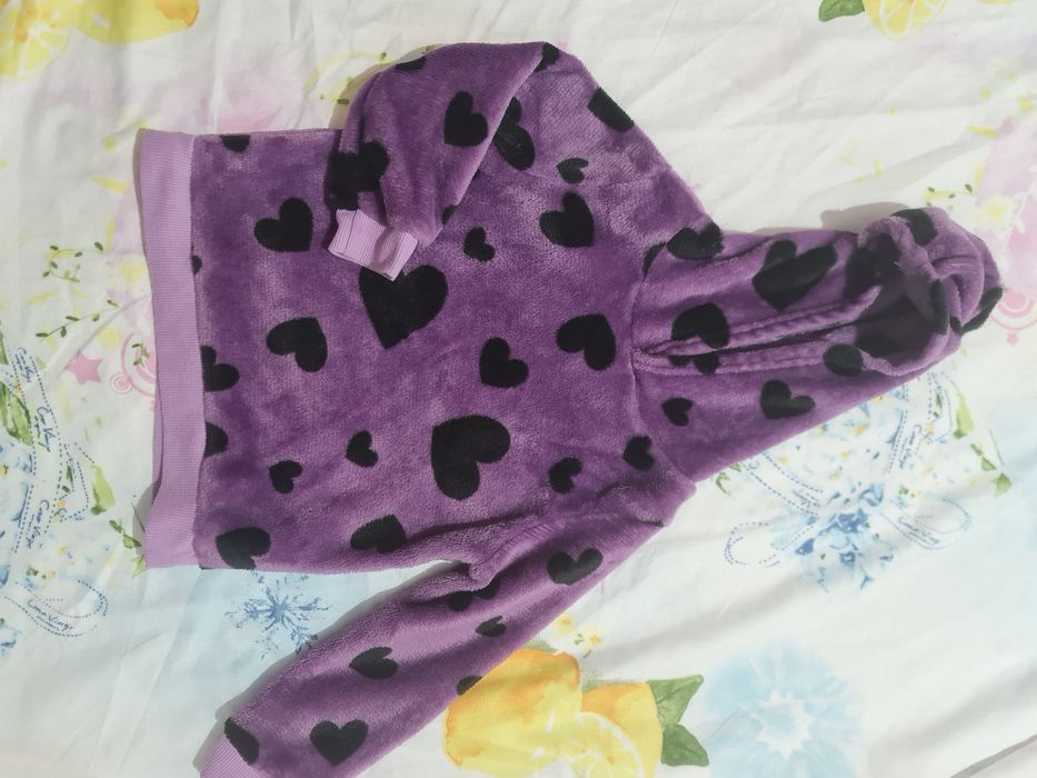 Detalii in privat pt marimi si mai multe poze.Pt 2-3 ani si 4 ani(104)