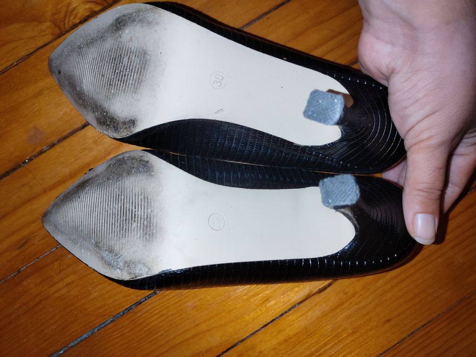 Продава се спешно