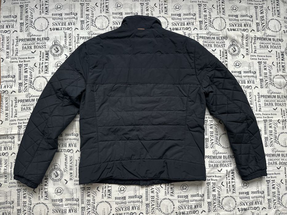 Hugo Boss original яке.XL