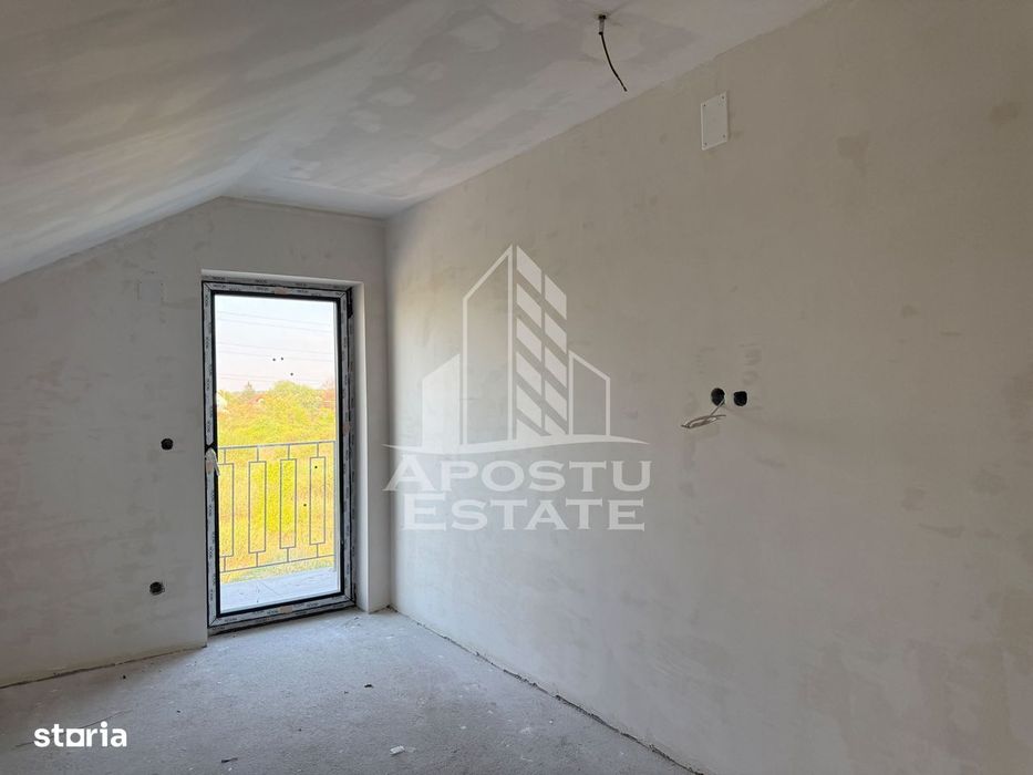 Apartament in Ghiroda tip PENTHOUSE la doar 5 minute de Timisoara