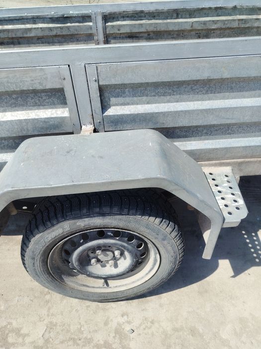 Прицеп лёгких автомобилей