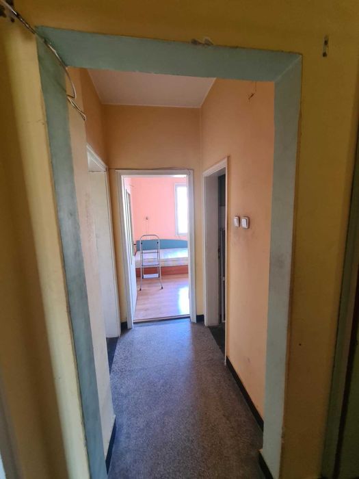 Двустаен апартамент  до Автогара Хасково