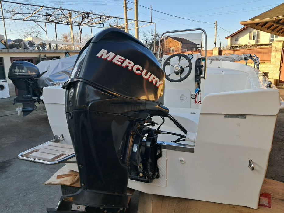 Морска лодка Алегра