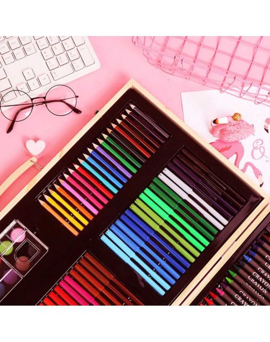 Комплект за рисуване от 180 части - моливи, флумастери