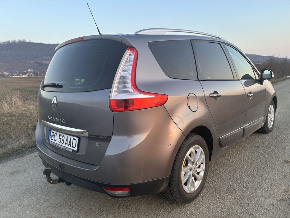 RENAULT Grand Scenic 2013 — imagine 3