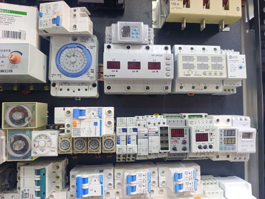 Elektrik  24/7  TEZ  xizmati  YORITISH VA NOSOZliklarni tuzatib berish