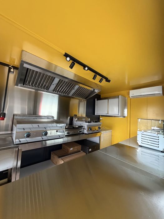 Rulote Comerciale Street Food, Rotiserie, Gogosi In Stoc Si La Comanda