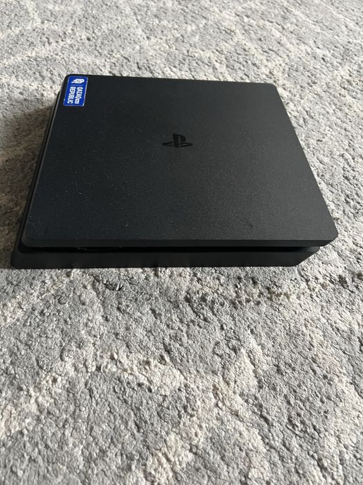 playstation 4 slim