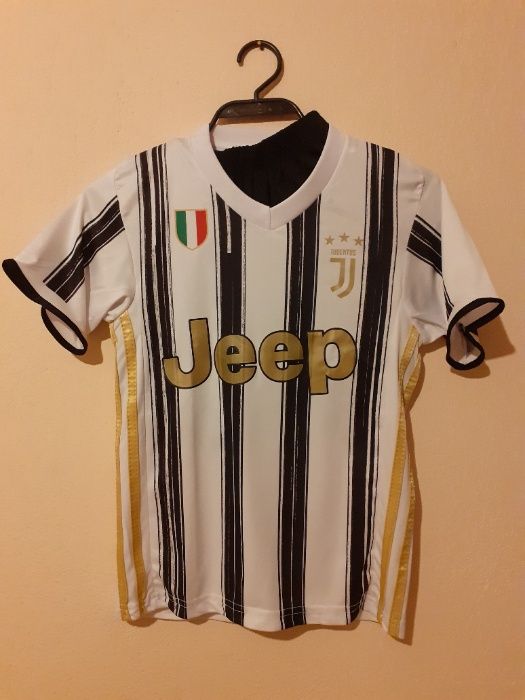 Екип + Калци Роналдо и Меси сезон 20/21г Ново Комплект НОВО