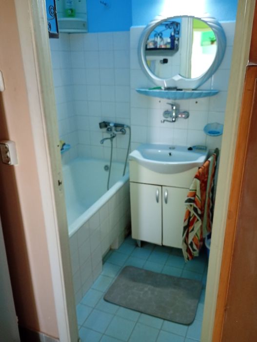 Apartament 2 camere decomandat,boxa+garaj!!!