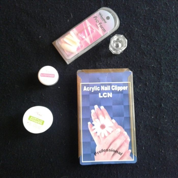 Средства для наращивания ногтей