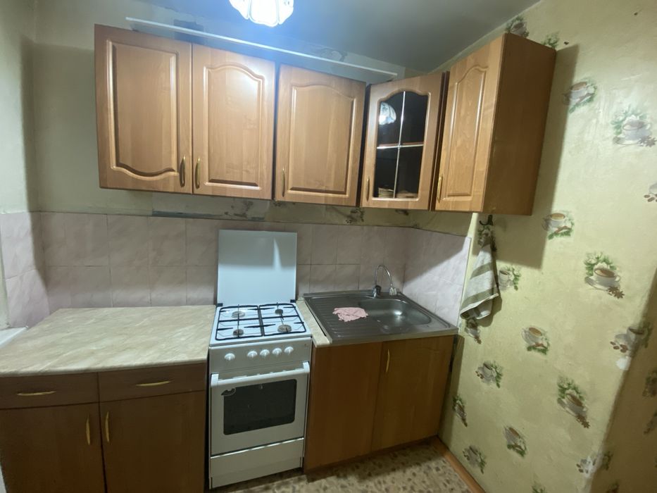 Сдаю 2 комн квартиру