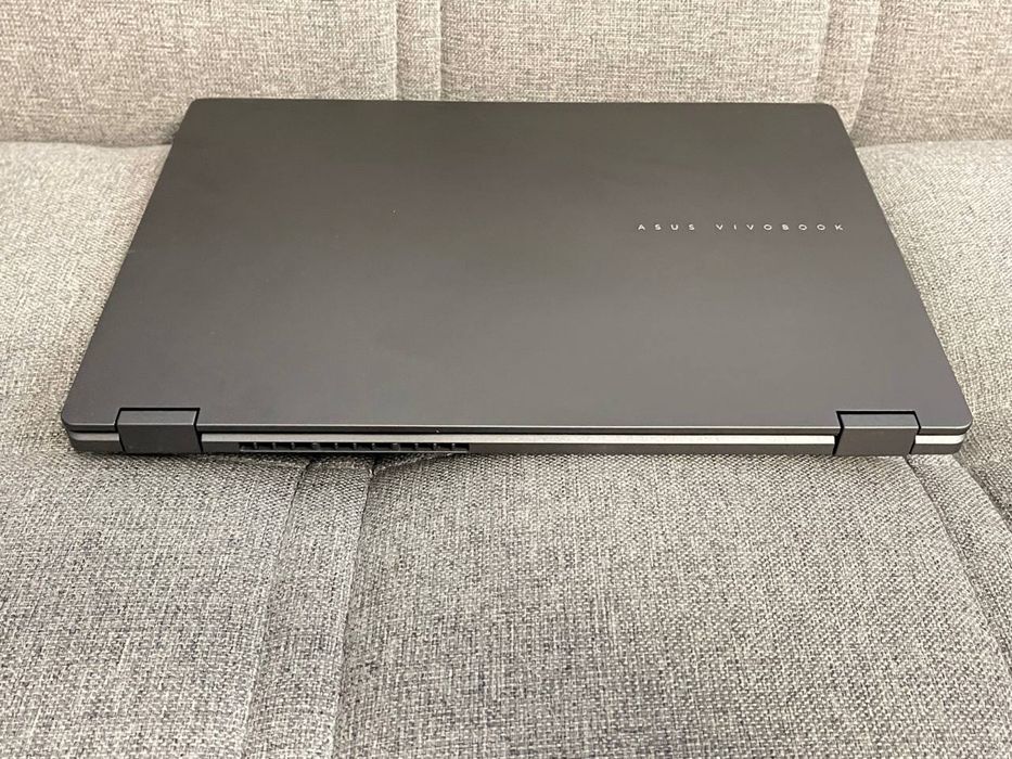 Asus 2025 Oled x360 ultra 7 Arc graphics