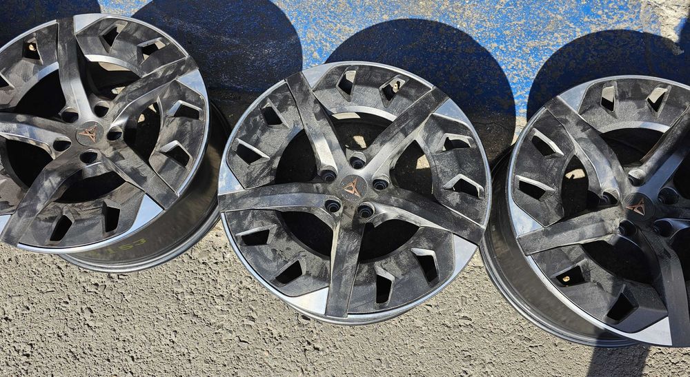 Jante originale ca noi – folosite ~7000km - Cupra