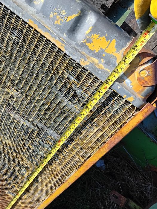 radiator combină new Holland ,jd