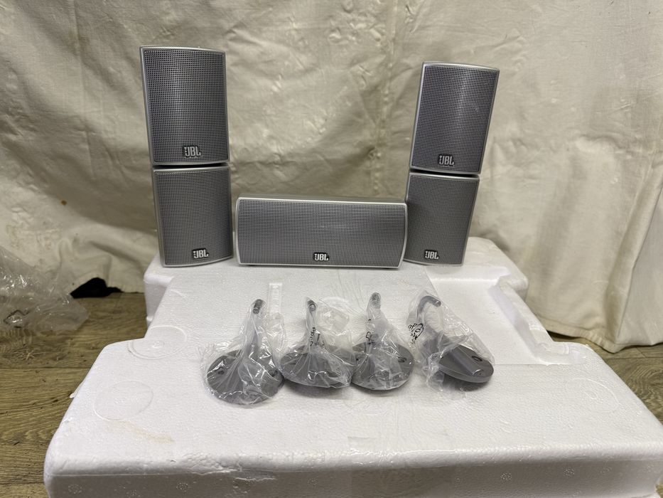 Чисто нови JBL 5 бр колонки