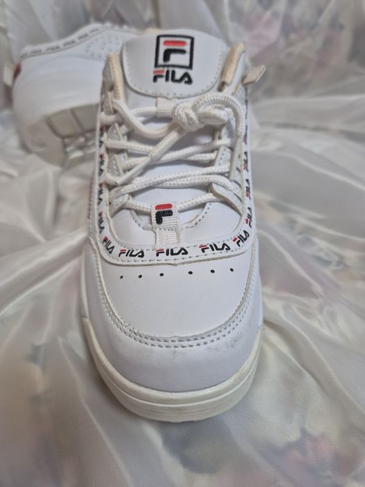 Кроссовки FILA новые