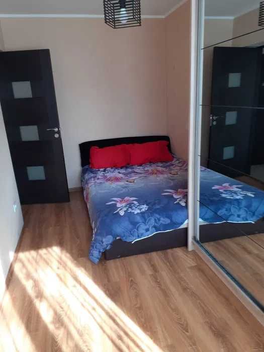 Inchiriez ap. 3 cam. SV central