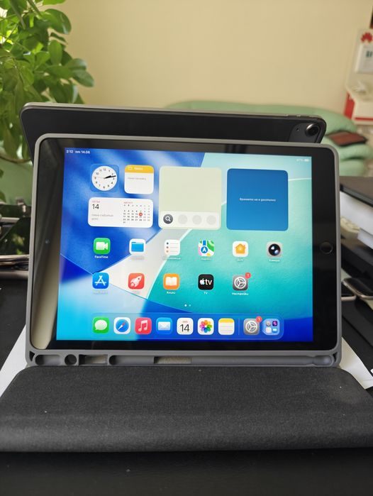 Продава iPad 9 gen /перфектен