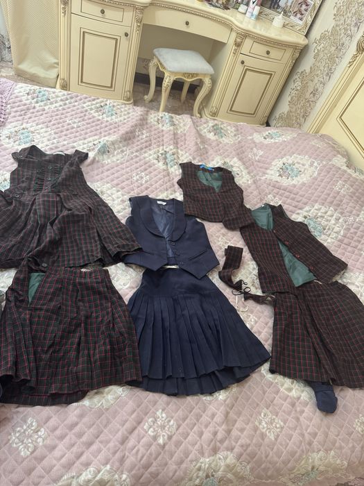 Продам школьную форму