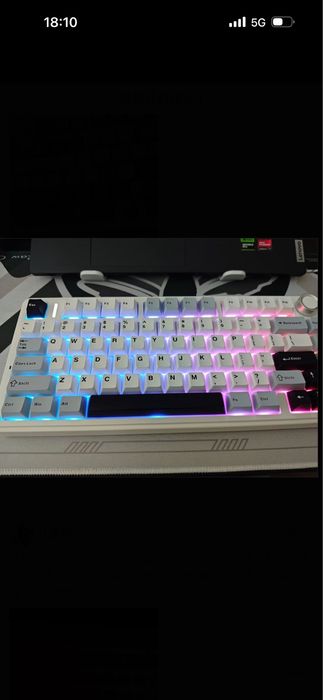 AULA F75 — механическая игровая клавиатура