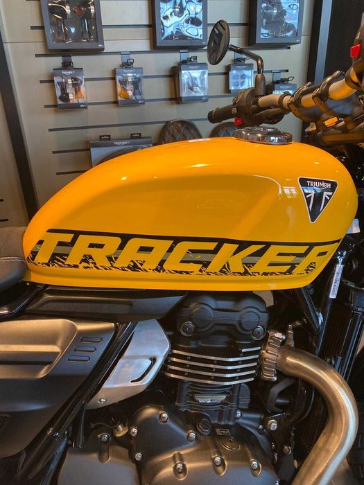 Motocicleta Triumph Tracker 400 2026 | Finantare rapida