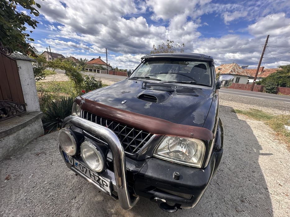 Mitsubishi L200
